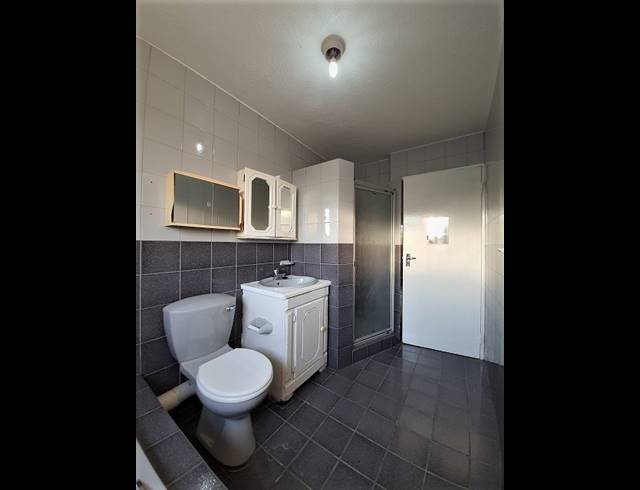 2 BEDROOM APARTMENT FOR SALE IN PRESIDENT PARK